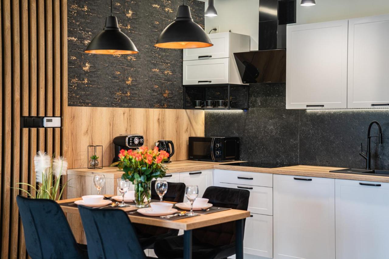 Apartament Duzy Staw Apartment Jelenia Góra Екстериор снимка