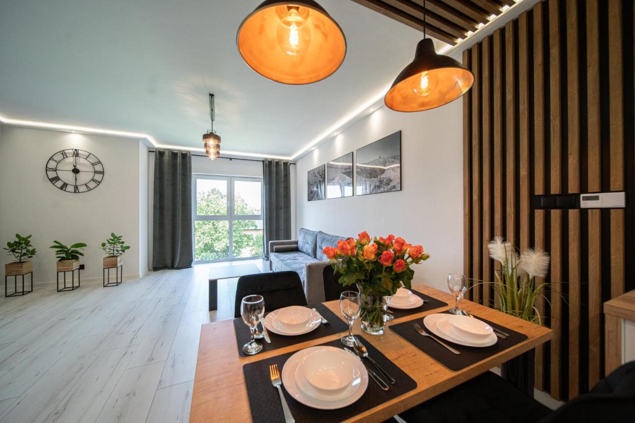 Apartament Duzy Staw Apartment Jelenia Góra Екстериор снимка