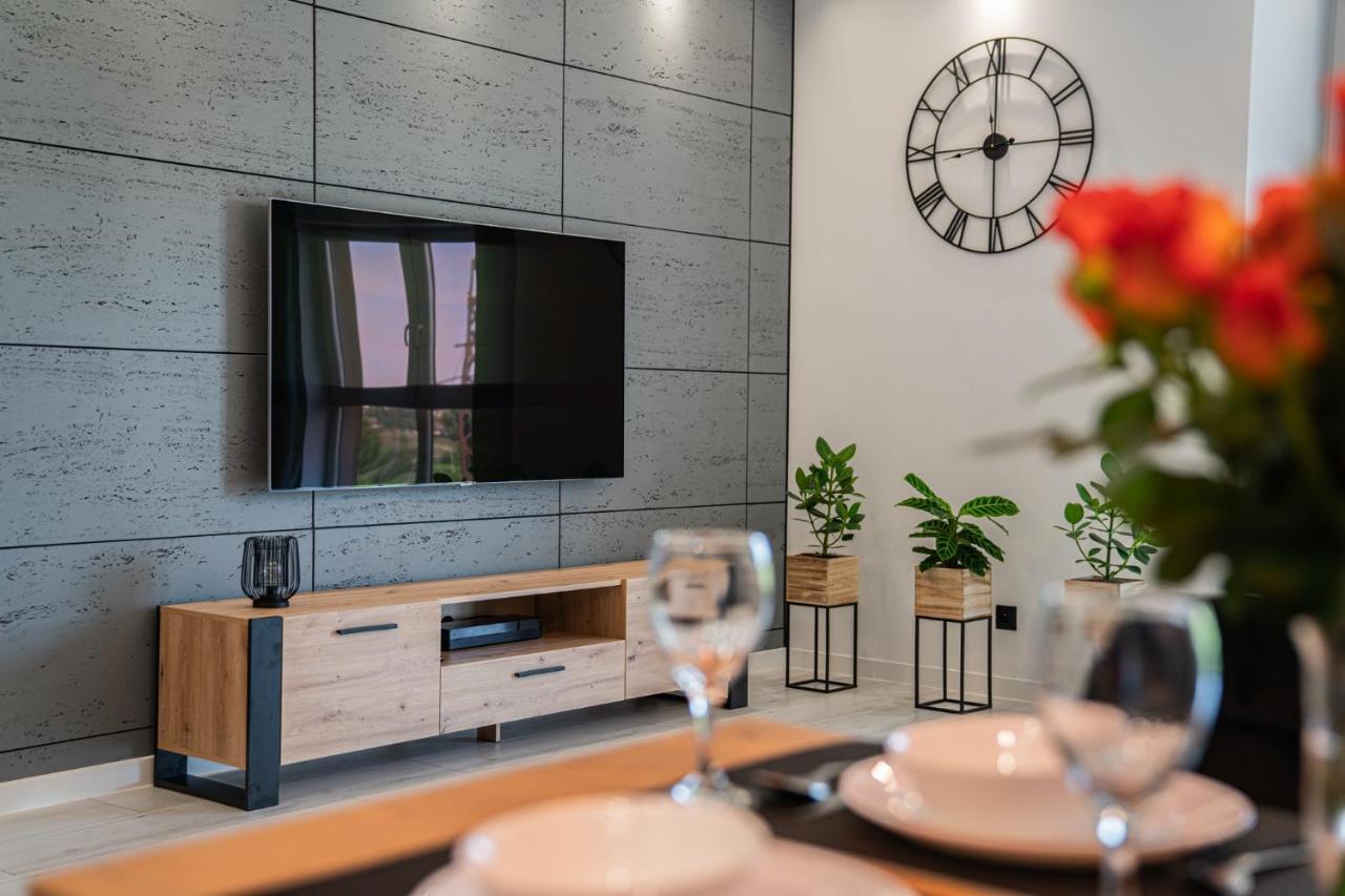Apartament Duzy Staw Apartment Jelenia Góra Екстериор снимка